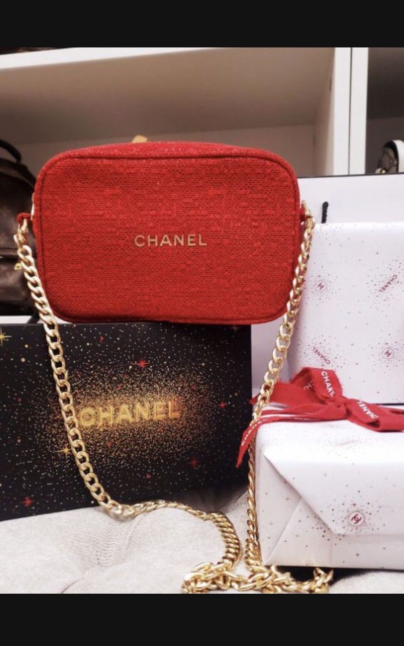 Brand New Chanel Holiday Lip Gloss Set