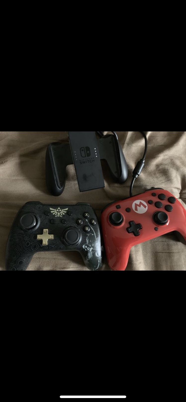 Nintendo switch Dock and Controllers (No Trades) Accessories only