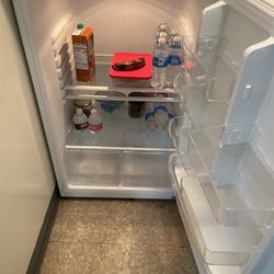 Refrigerator Full Size White Plugged In, Working