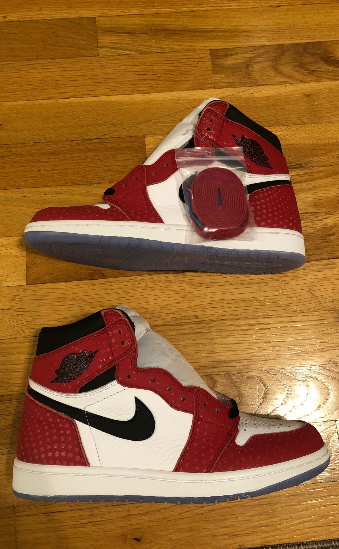 Jordan 1 Spider-Man with special box (deadstock)