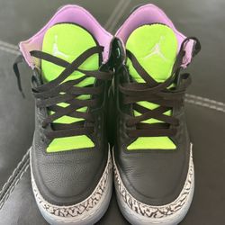 Electric Green jordan 3