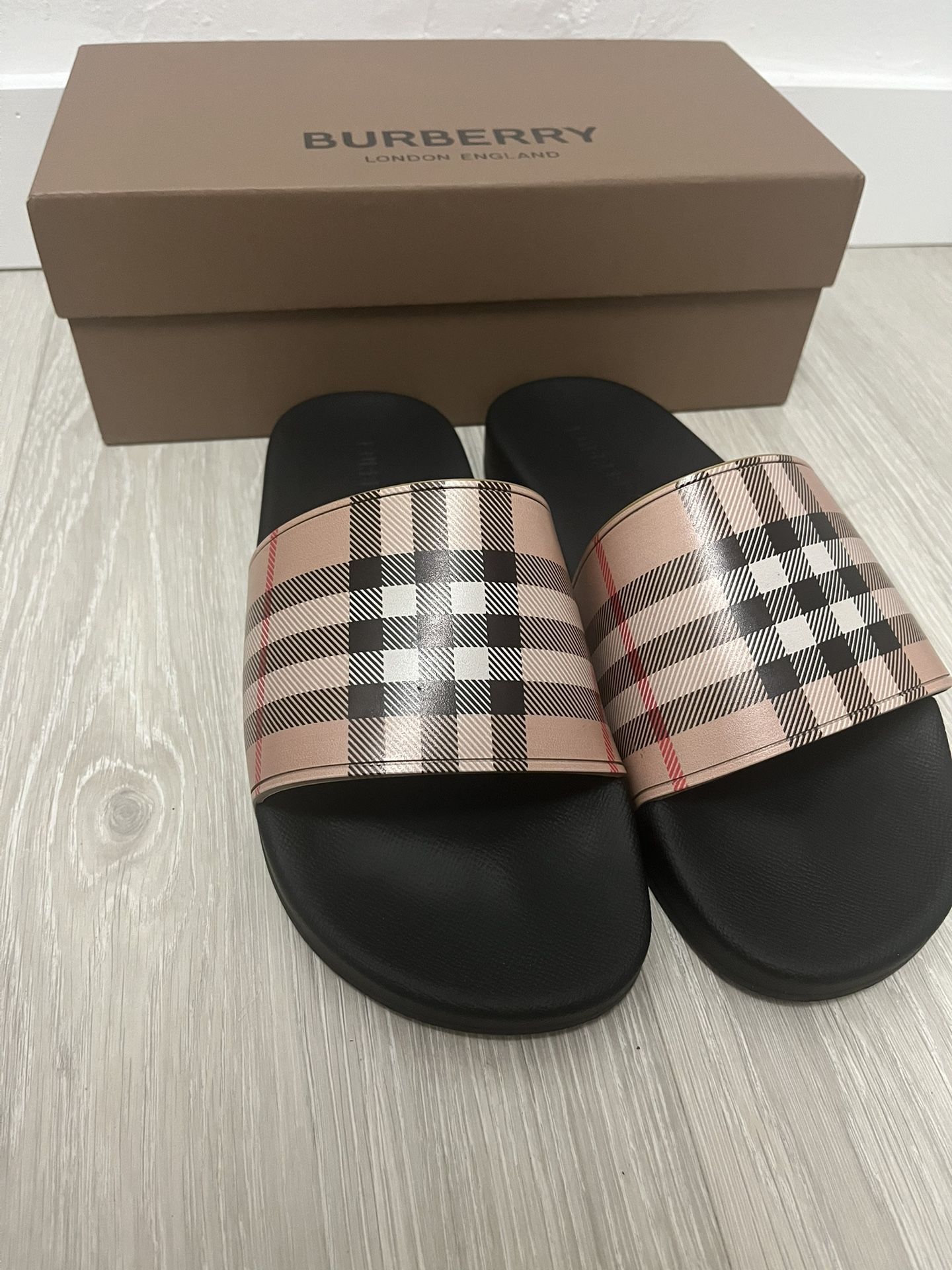 Burberry Slides