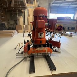 Blum Mini Press 