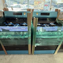 🔥🍳 ¡ESTUFAS DE GAS EN OFERTA! 🍳/ 🔥 GAS STOVES AVAILABLE NOW! 🔥