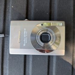 Canon PowerShot SD790 IS 10.0MP Digital ELPH Camera Silver