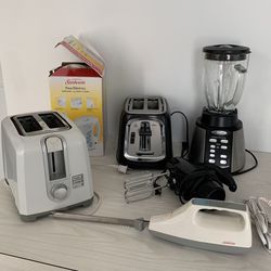 Lot Of Blender, Toasters, Electric Kettle, Mixer....