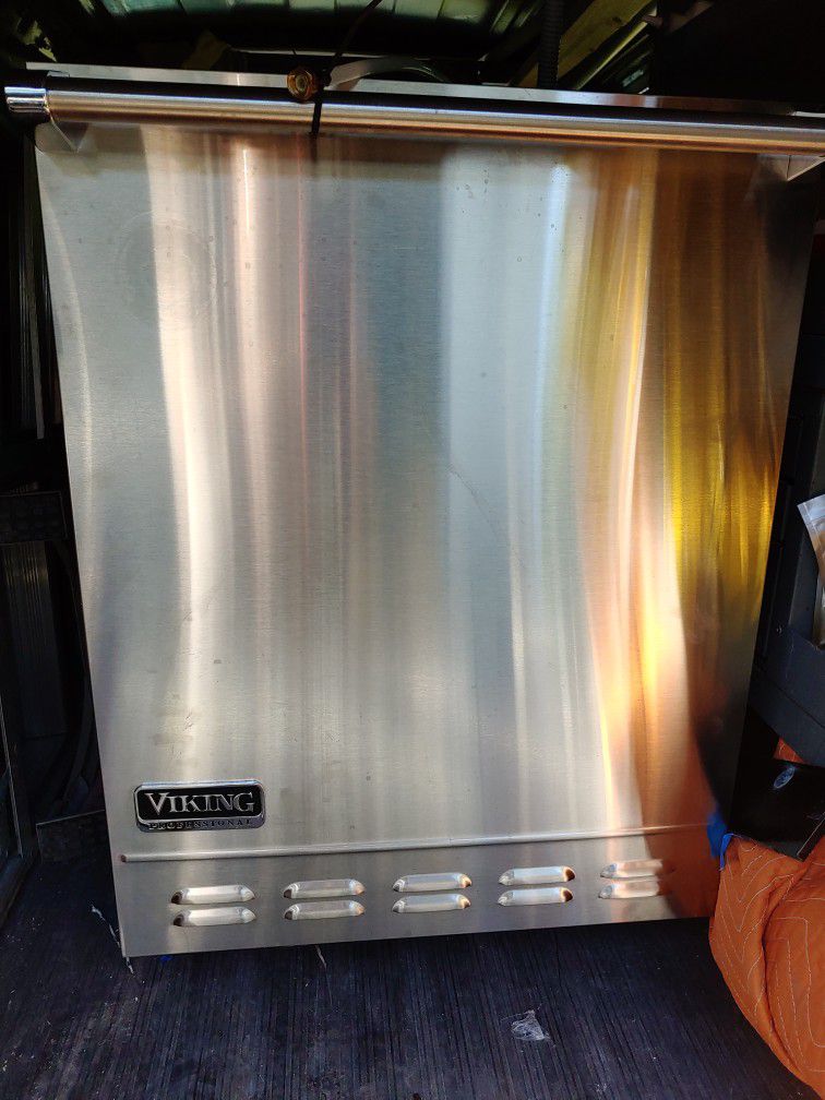 Viking Dishwasher Model 20.3