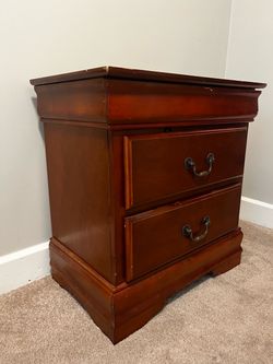 Louis Phillips night stand