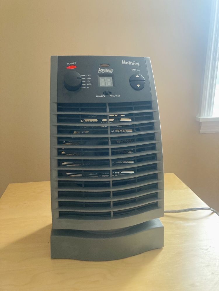 Winter Must-Have! Holmes HFH610 Heater – Works Perfectly. PICK UP TODAY