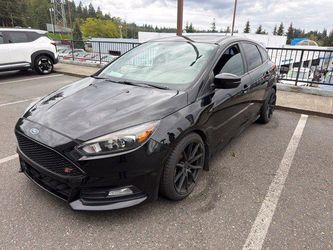 2017 Ford Focus ST