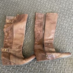 Brown Boots 