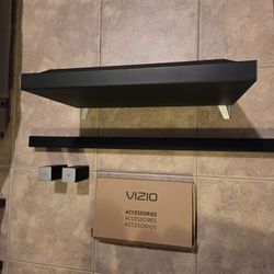 VIZIO SB4551-D5 SmartCast45" 5.1 Channel Sound Bar System In Mint Condition