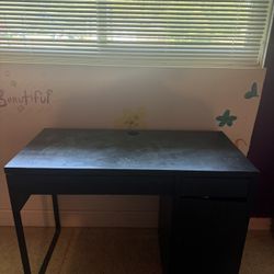 Black Wood Desk