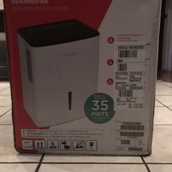 FRIGIDAIRE DEHUMIDIFIER 