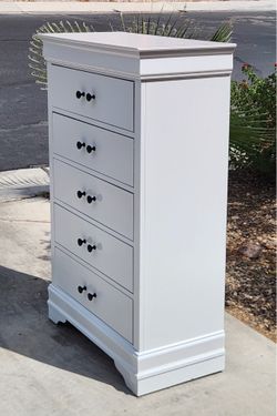 Furniture Dresser 5 Drawer* FREE LOCAL DELIVERY