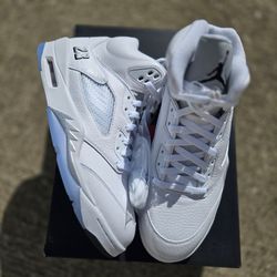 Jordan 5 White Metallic 7, 7.5, 8, 8.5, 9, 9.5, 10, 10.5, 11, 11.5, 12, 13, 14, 15