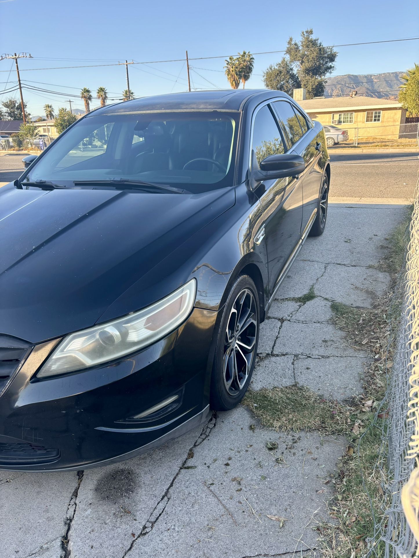 2010 Ford Taurus