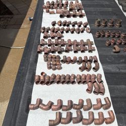 1/2 In  3/4 In Copper Fittings  150 Total