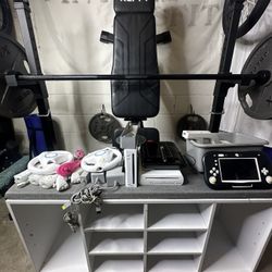 Nintendo, Wii, Nintendo, Wii, U And Accessories And All Cables Plus Disney Drawing Tablet For A Nintendo Wii