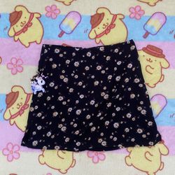 Black forever 21 skirt
