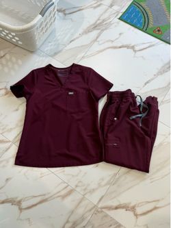 Figs Scrubs Burgundy
