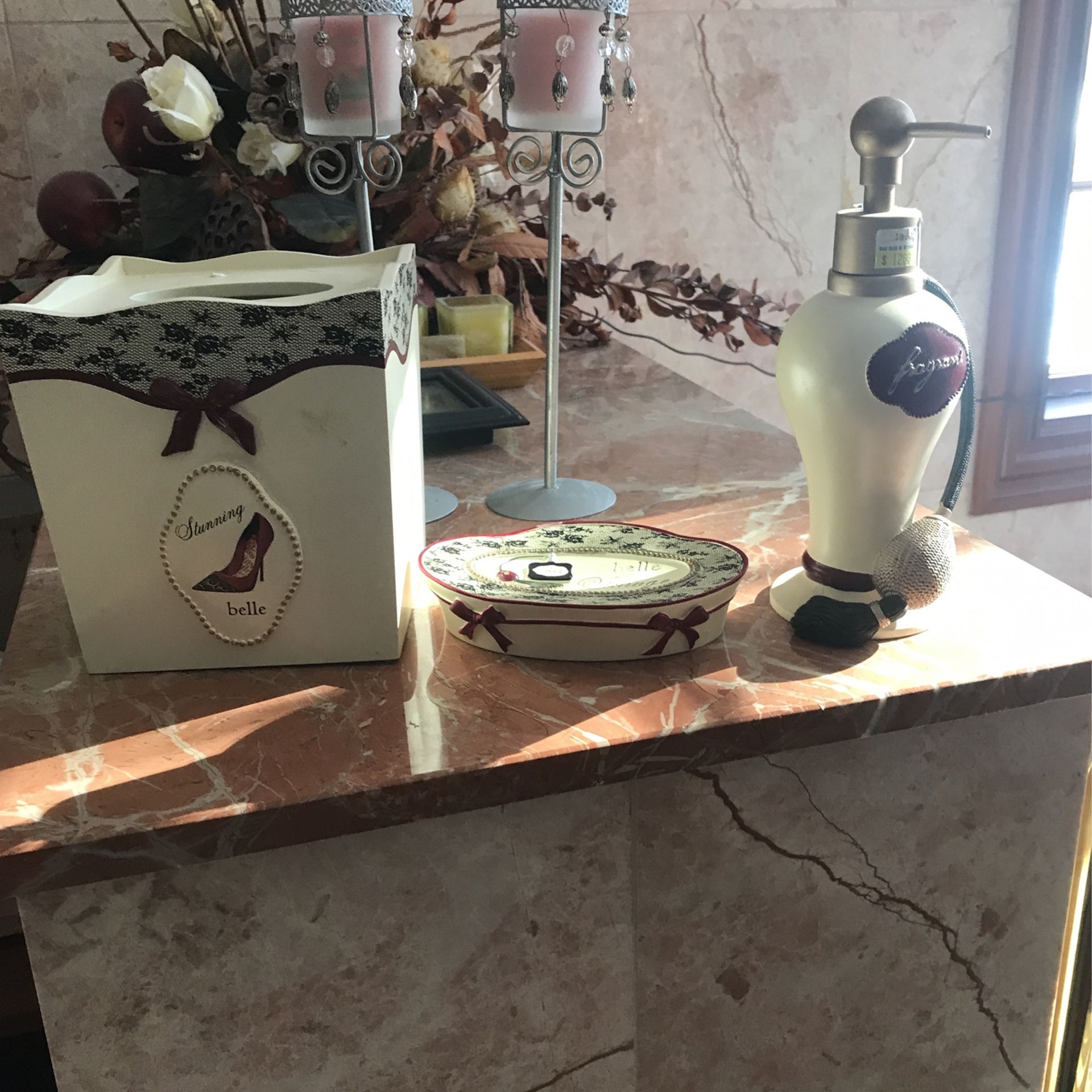 Three Pc Set New Very Beautiful Soap Dish Nepkin Holder And Hand Soap 