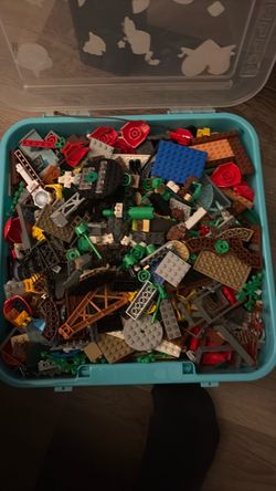 Random Lego pieces