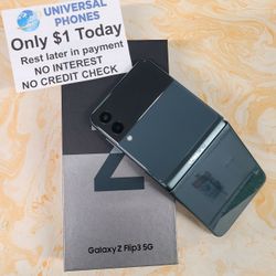 SAMSUNG GALAXY Z FLIP 3 5G UNLOCKED.   FREE SMARTWACH/ HEADPHONES. PAY $1 TODAY  REST IN  PAYMENTS.  NO  CREDIT NEEDED  FINANCING    