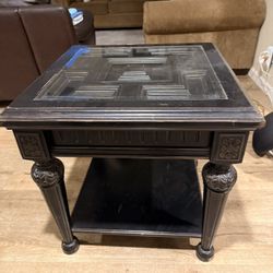 Black end table patterned top