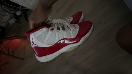 Air Jordan 11 Retro 'Cherry'