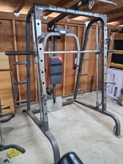 Iron grip strength smith machine