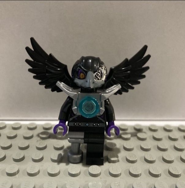 LEGO LEGENDS OF CHIMA - Rizzo w/ Peg Leg