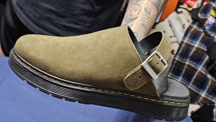 Dr. Martens Unisex-Adult Brookline Mule