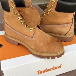 Timberland Boots (size 7 MENS)