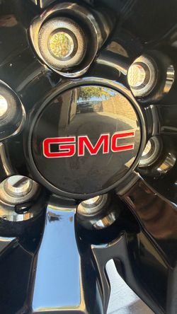 GMC Sierra Tire and Wheels