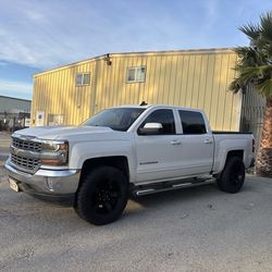 Chevrolet Silverado  LT