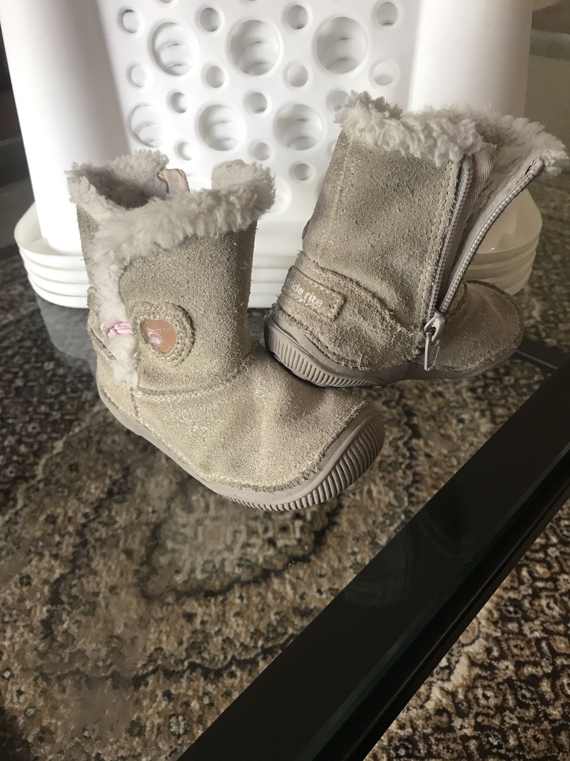 Cute Baby Girl Boots Size 5