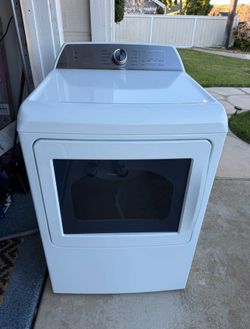 GE Profile Electric Dryer Great Condition