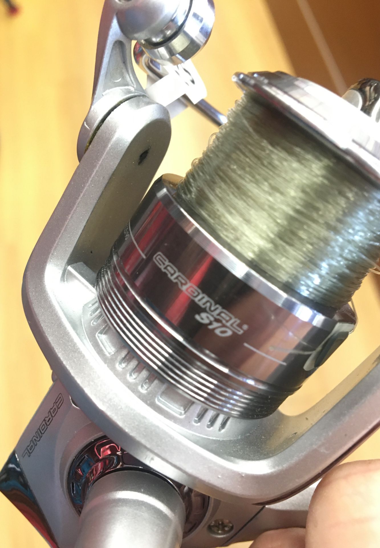 Fishing reel Cardinal s10