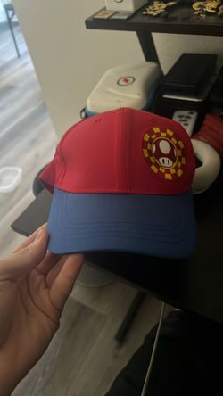 Super Nintendo World 1up Hat