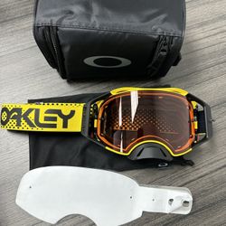 Oakley Airbrake ABMX Moto Yellow B1b W/ Prizm Bronze Lens - Mx Motocross Goggles - NEW
