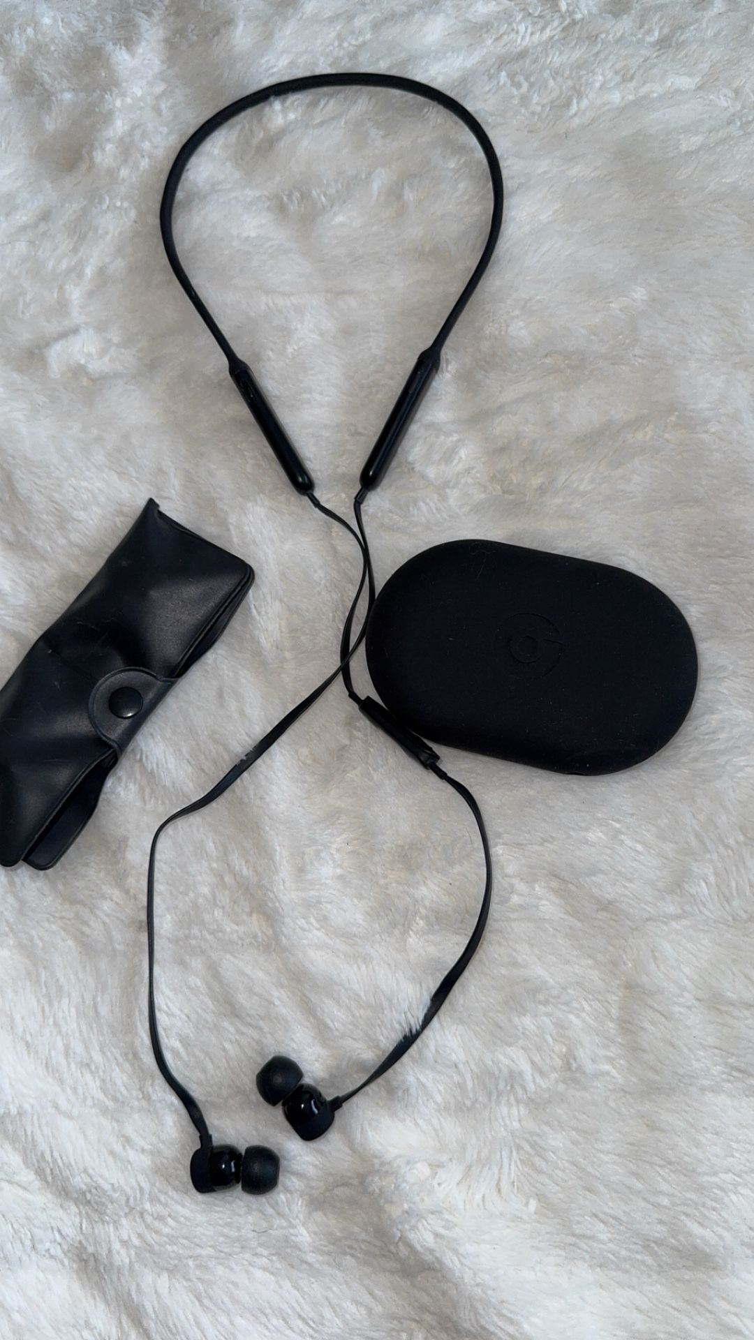 Wireless Headphones “Beats”