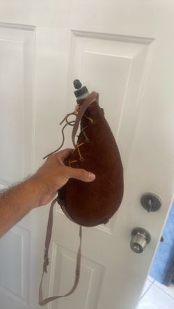 Flask large  leather