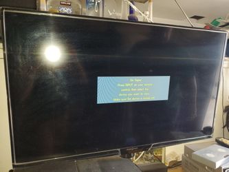 40" Insignia TV