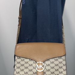 Michael Kors Venna Crossbody