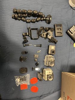 Gopro Hero5 W/ Accessories