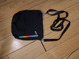 Bagga wini modern pocket crossbody