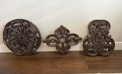 Wooden wall decor