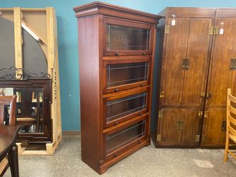 Cherry Finish Attorny Bookcase w/ Ripple Glass Doors