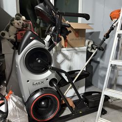 BowFlex Max trainer
